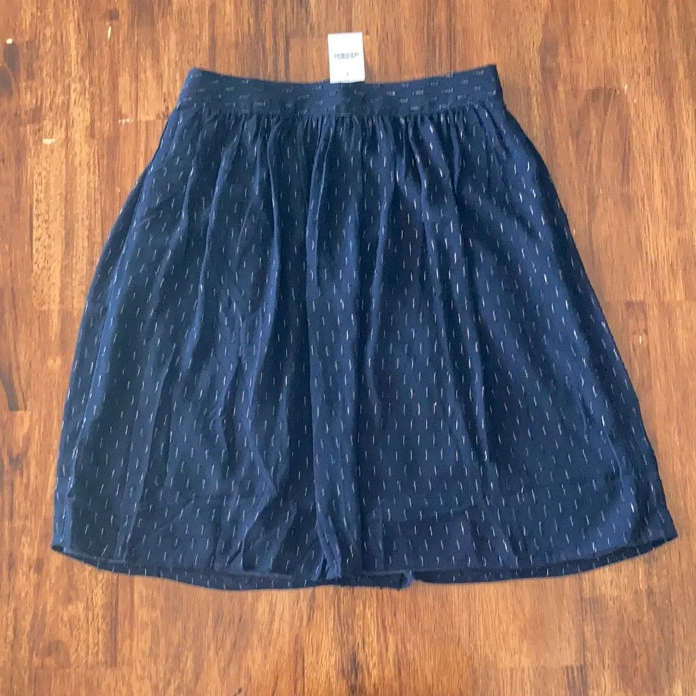 NEW J. CREW Skirt Navy Gold Thread Textured K3535 Midi Business Work Size 2 NWT